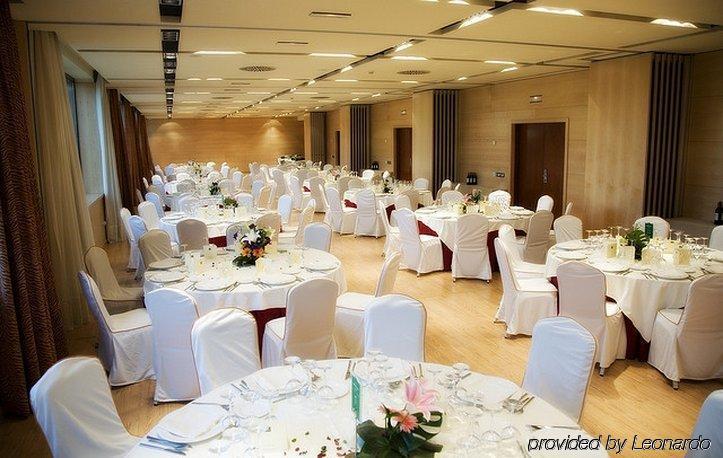 โรงแรมริเบรา เด ตรีอานา เซบีญา ร้านอาหาร รูปภาพ